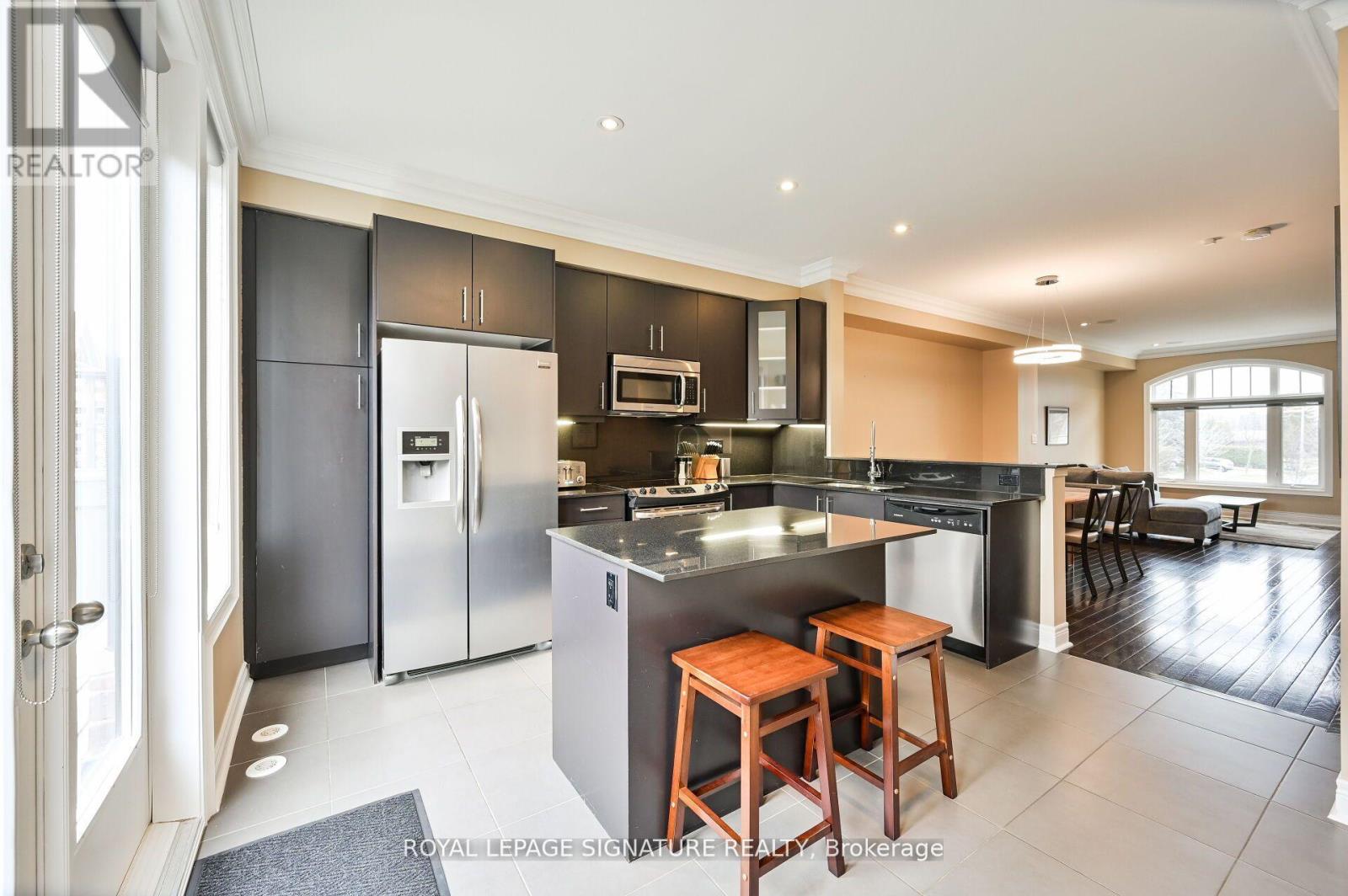 1809 Pagehurst Avenue, Mississauga, Ontario  L4X 1Y6 - Photo 15 - W12412453