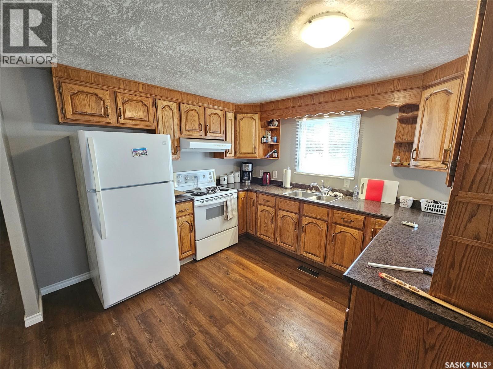 150 Morley Street, Kisbey, Saskatchewan  S0C 1L0 - Photo 11 - SK018616