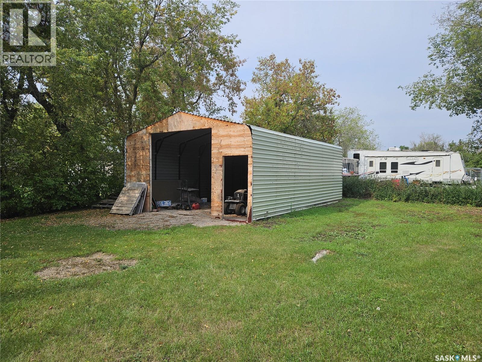 150 Morley Street, Kisbey, Saskatchewan  S0C 1L0 - Photo 4 - SK018616