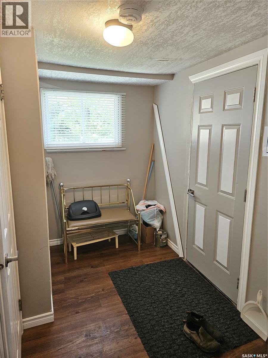 150 Morley Street, Kisbey, Saskatchewan  S0C 1L0 - Photo 9 - SK018616