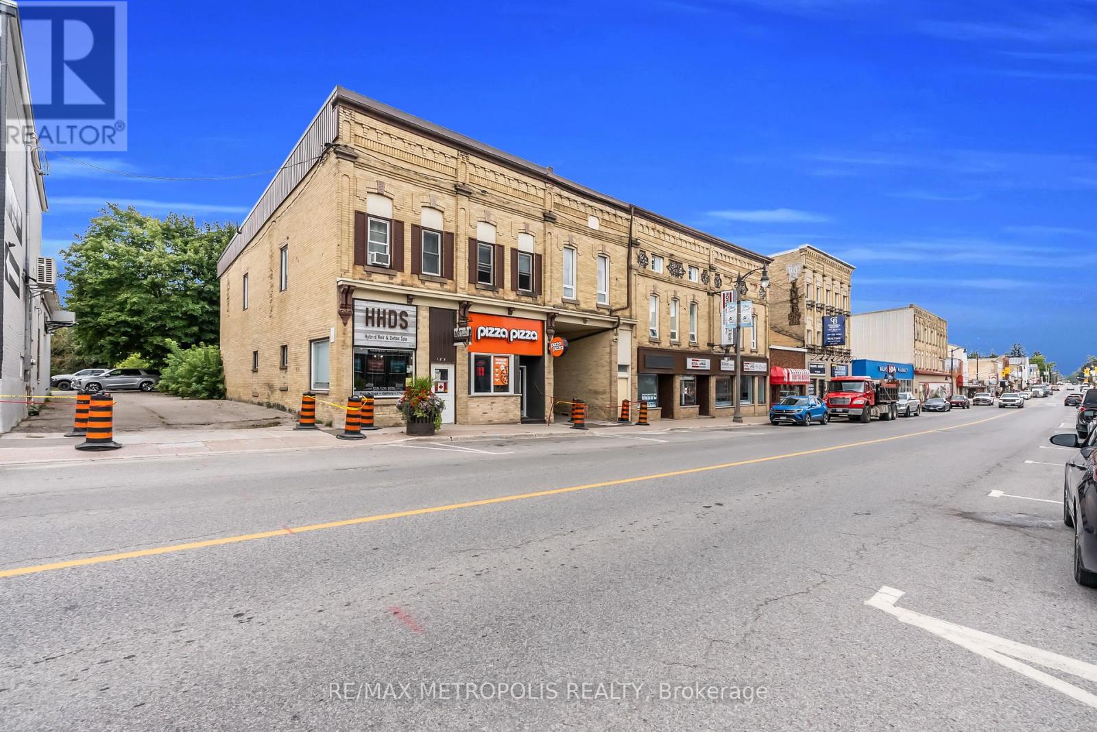 181 Main Street S, Wellington North, Ontario  N0G 2L0 - Photo 10 - X12412398