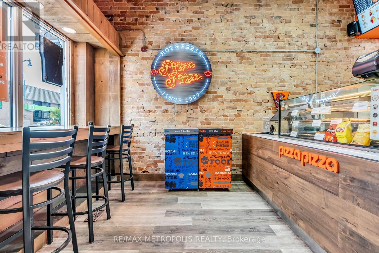 181 Main Street S, Wellington North, Ontario  N0G 2L0 - Photo 16 - X12412398