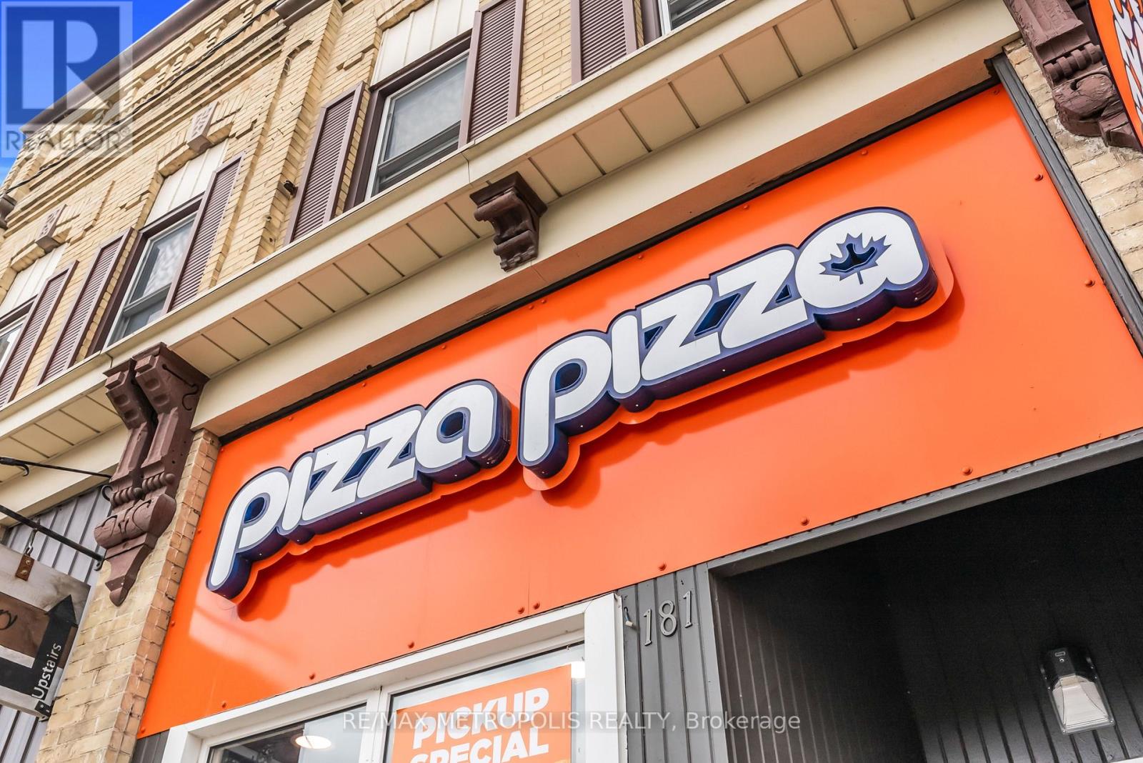 181 Main Street S, Wellington North, Ontario  N0G 2L0 - Photo 3 - X12412398