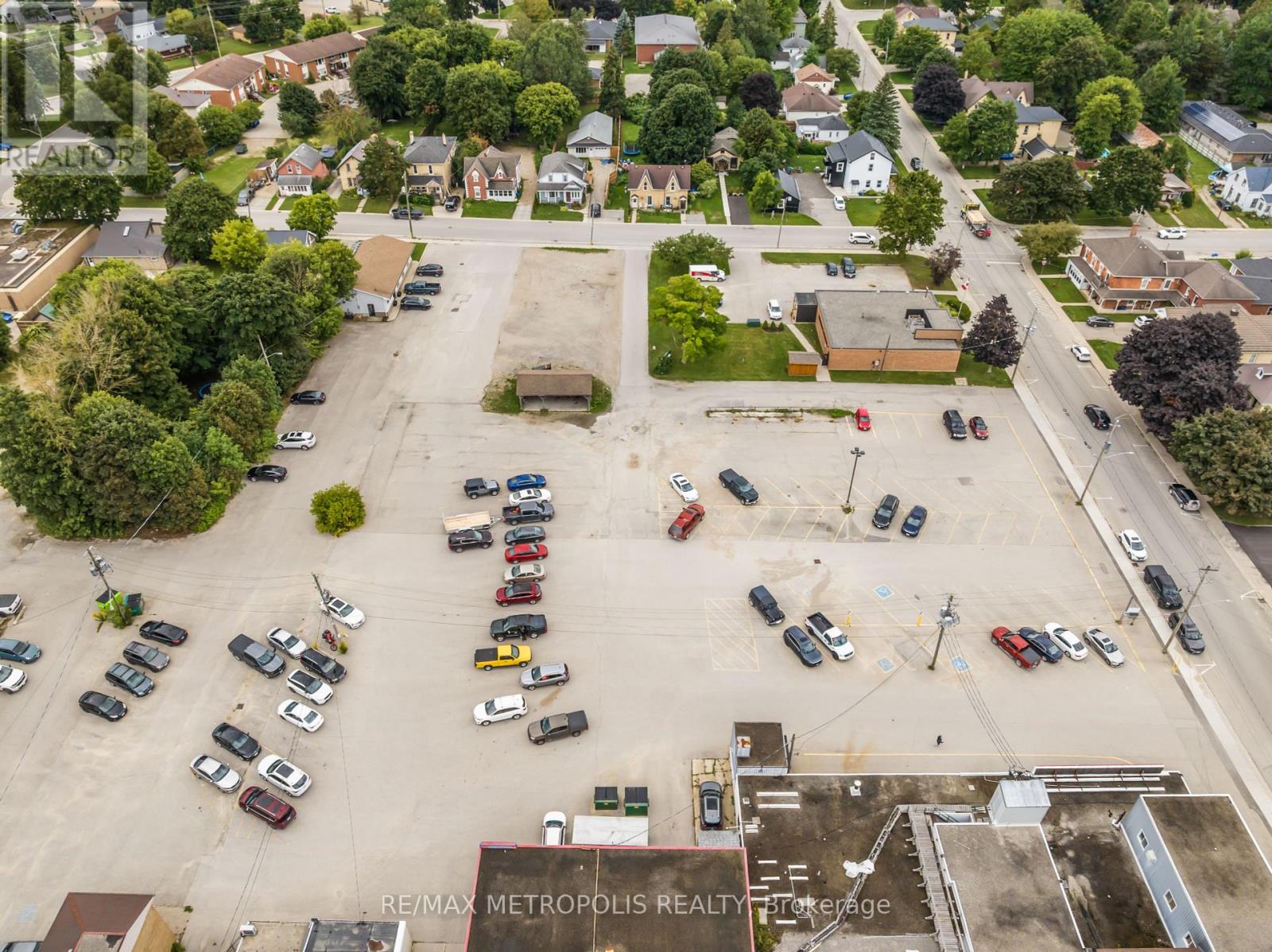 181 Main Street S, Wellington North, Ontario  N0G 2L0 - Photo 44 - X12412398