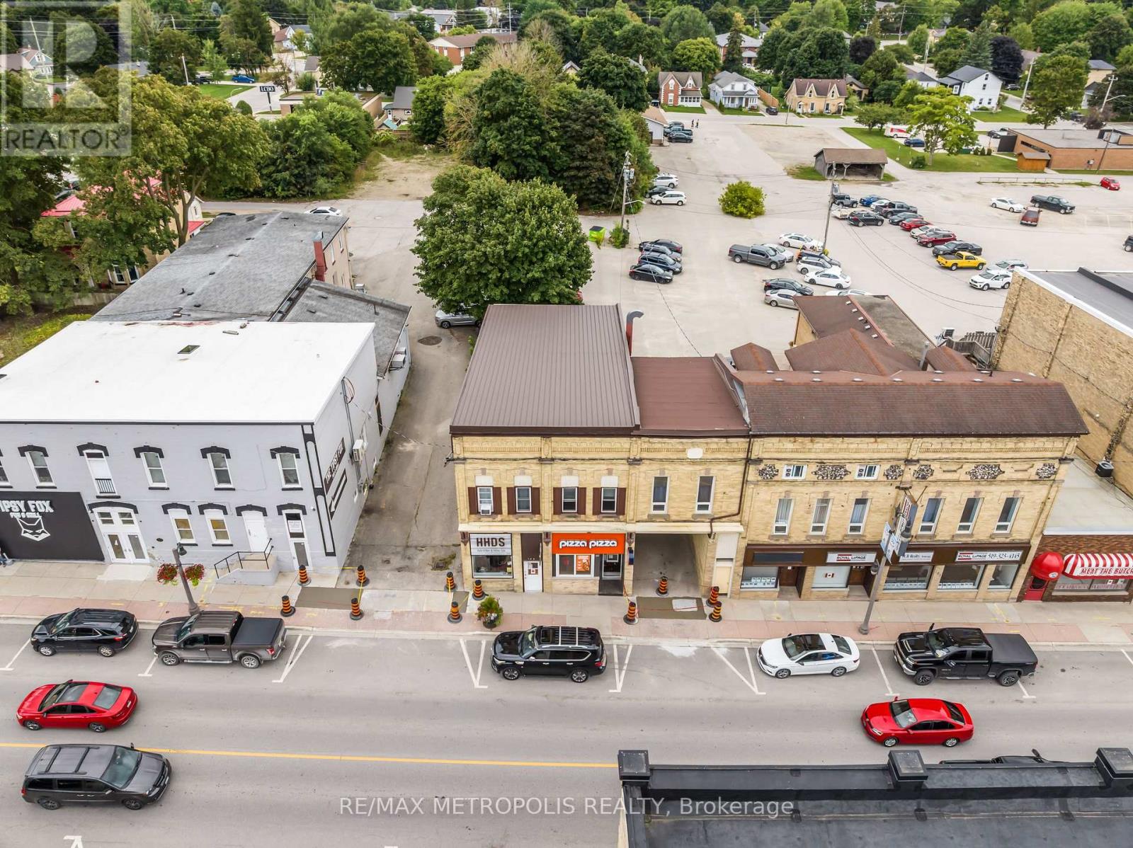 181 Main Street S, Wellington North, Ontario  N0G 2L0 - Photo 6 - X12412398