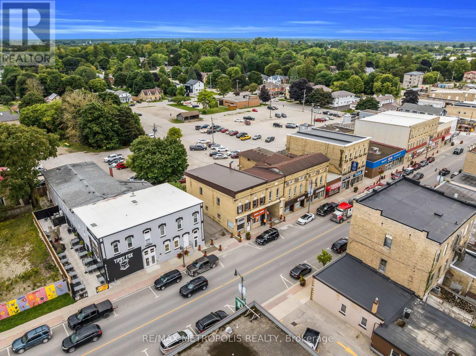 181 Main Street S, Wellington North, Ontario  N0G 2L0 - Photo 7 - X12412398