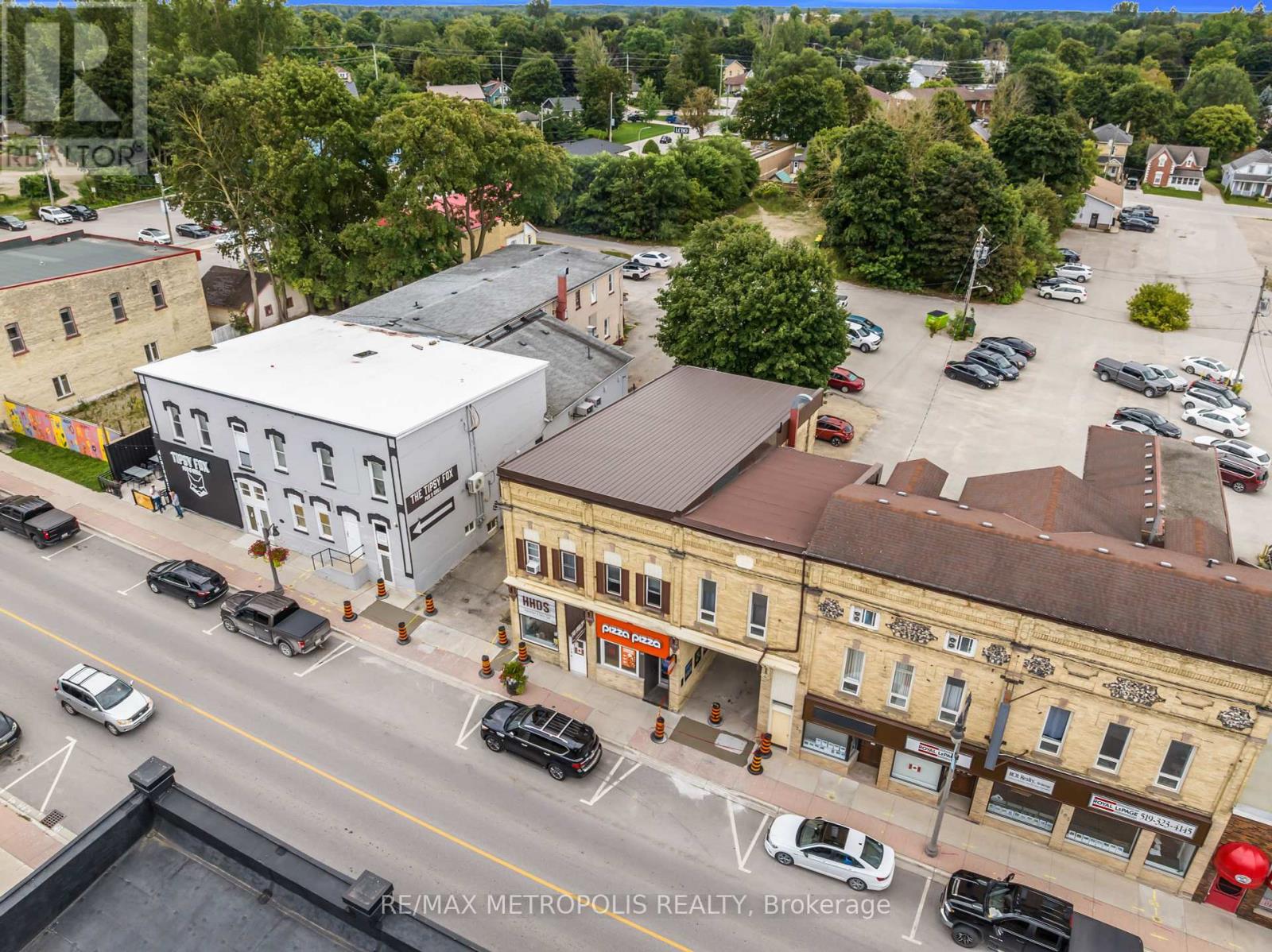 181 Main Street S, Wellington North, Ontario  N0G 2L0 - Photo 8 - X12412398