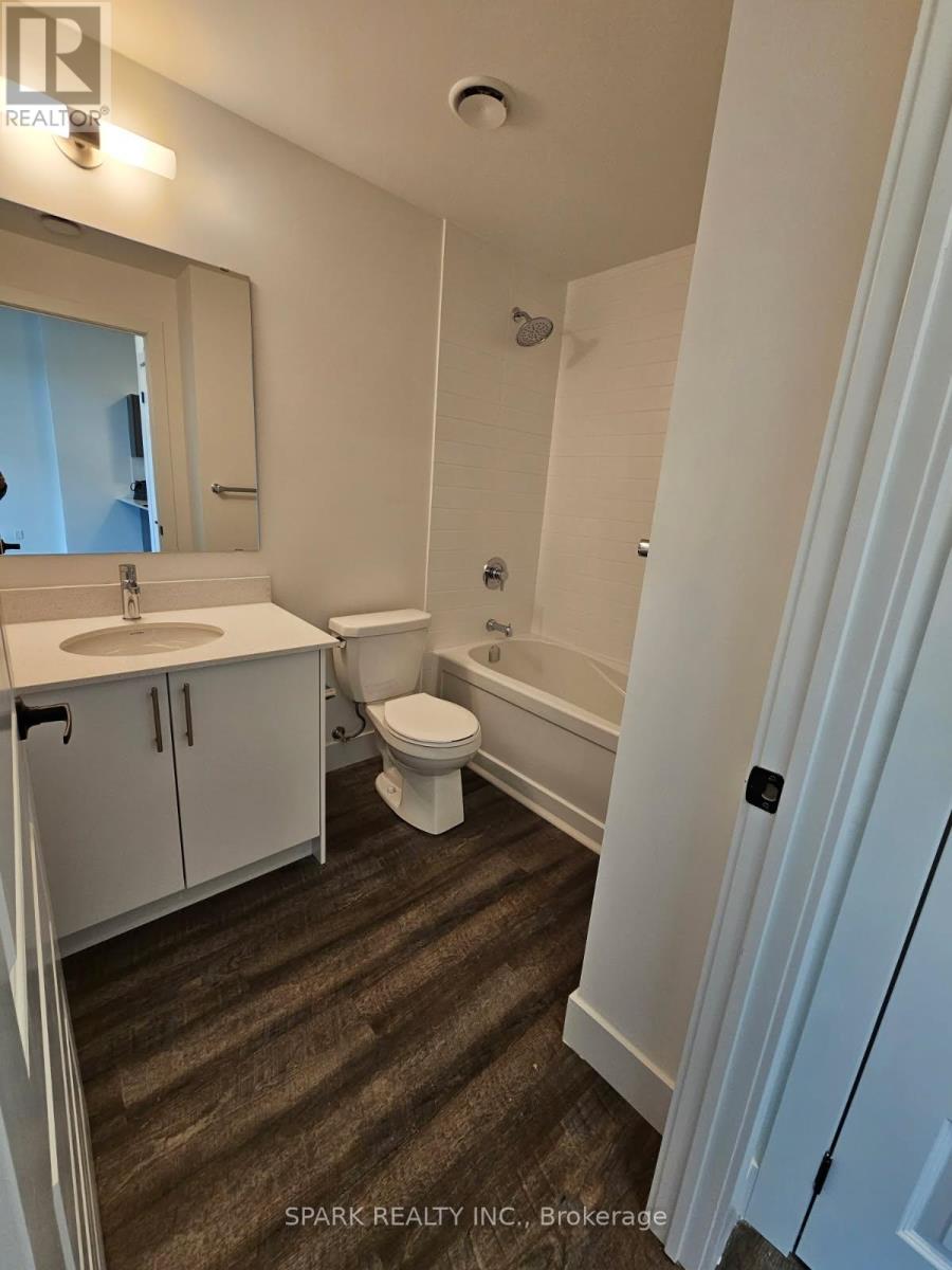 106 - 107 Roger Street, Waterloo, Ontario  N2J 0G3 - Photo 7 - X12412444