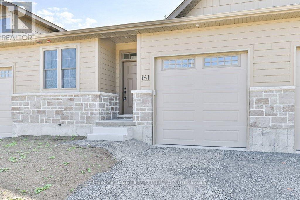 161 Pomeroy Avenue, Tweed, Ontario  K0K 3J0 - Photo 2 - X12412520