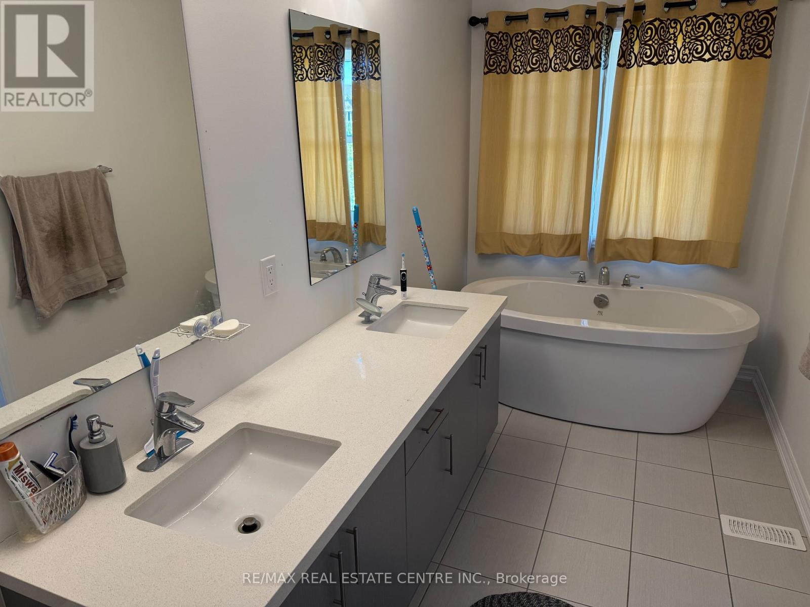 26 - 26 Paradise Way E, Whitby, Ontario  L1R 0R7 - Photo 17 - E12401287
