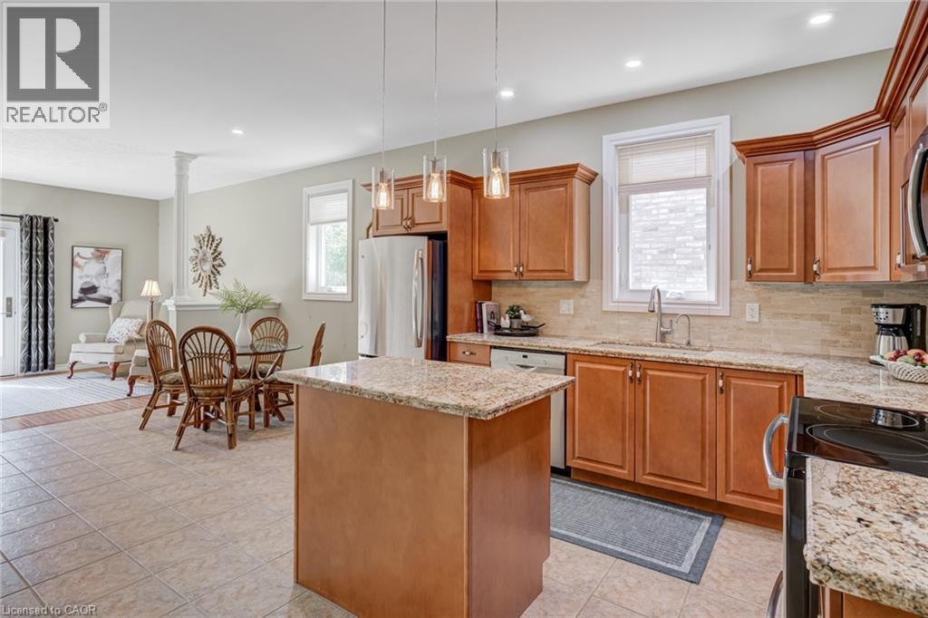 183 Valridge Drive, Ancaster, Ontario  L9G 4Y4 - Photo 9 - 40771263