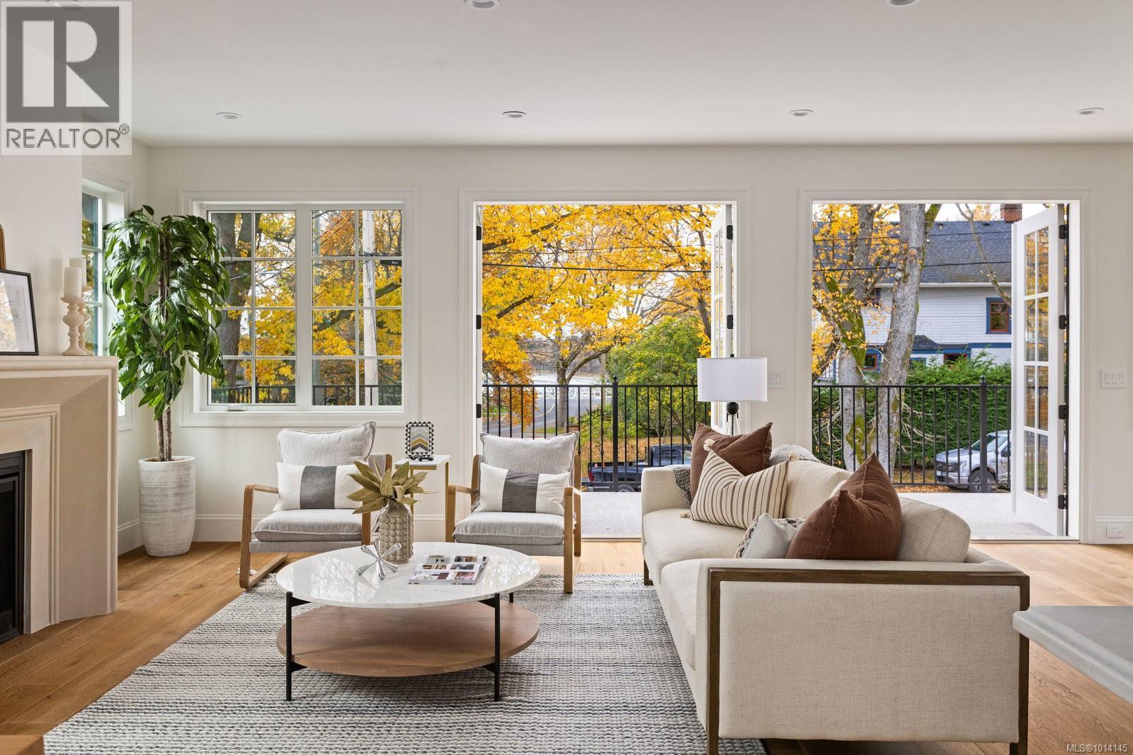 135 Passmore St, Victoria, British Columbia  V8S 3V6 - Photo 12 - 1014145