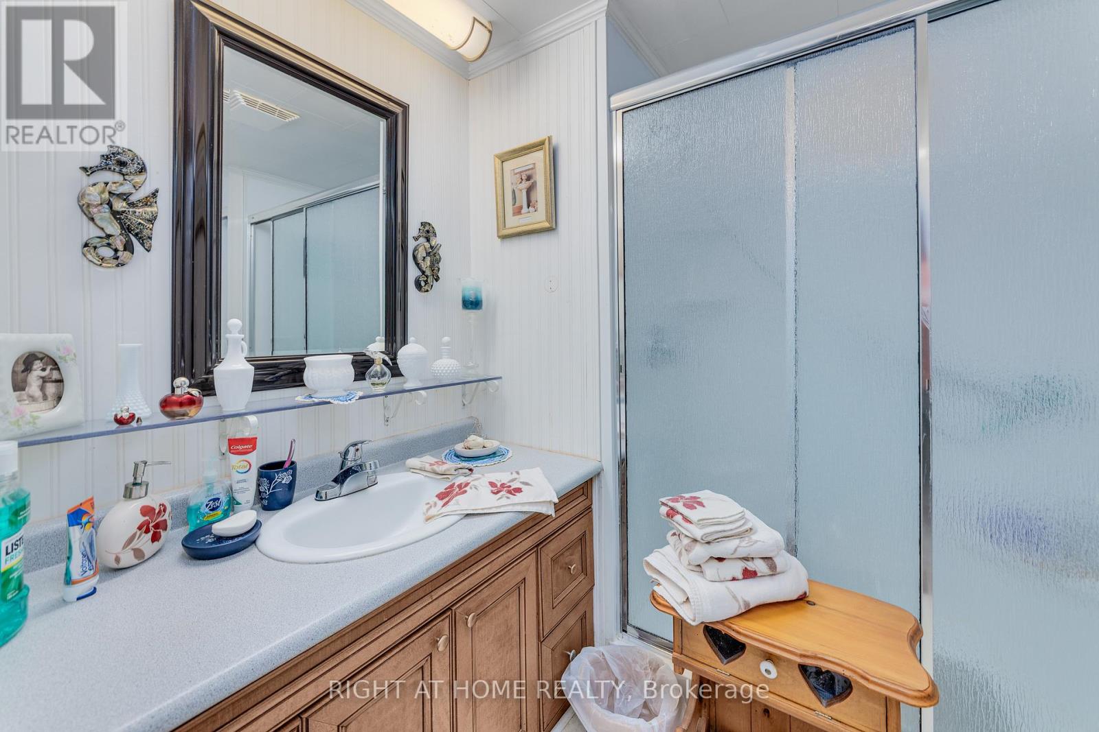 17 Weeping Willow Drive, Innisfil, Ontario  L9S 1R6 - Photo 16 - N12362606