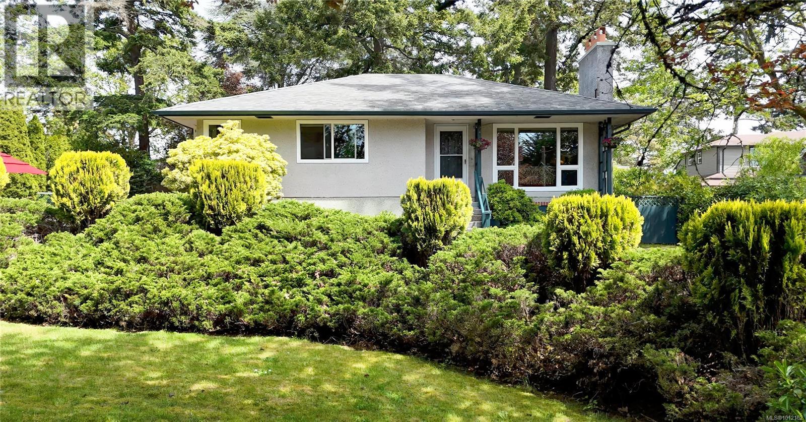 164 Island Hwy, View Royal, British Columbia  V9B 1G2 - Photo 42 - 1012162