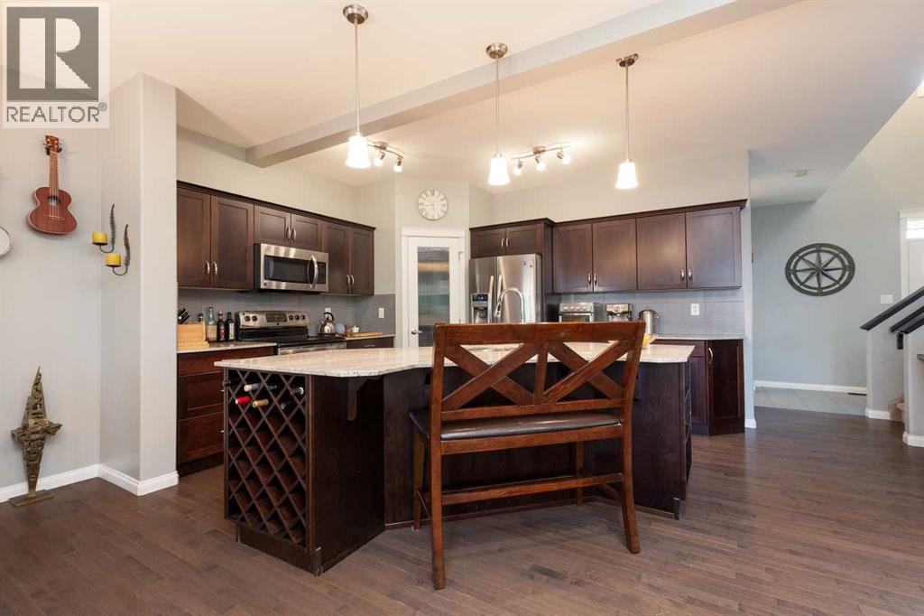 749 Twinriver Loop W, Lethbridge, Alberta  T1J 5B5 - Photo 6 - A2257512