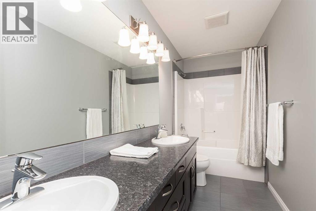 749 Twinriver Loop W, Lethbridge, Alberta  T1J 5B5 - Photo 22 - A2257512