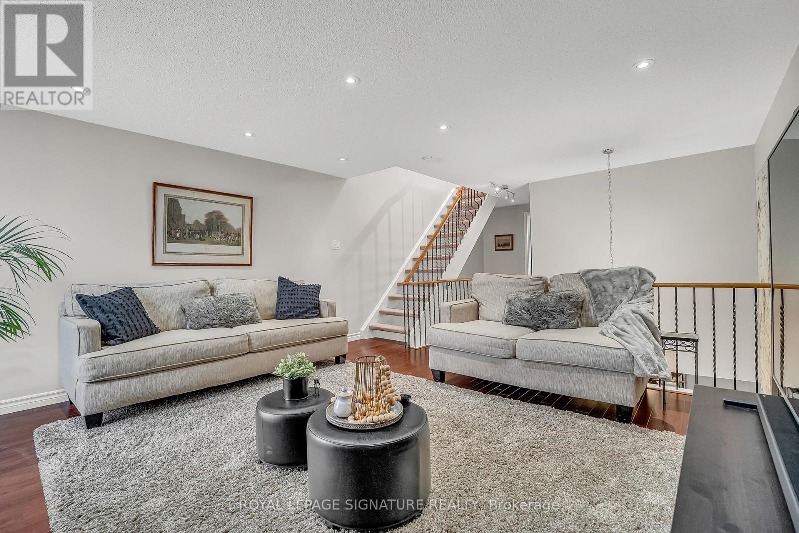 22 Dutch Myrtle Way, Toronto, Ontario  M3B 3K8 - Photo 21 - C12412440