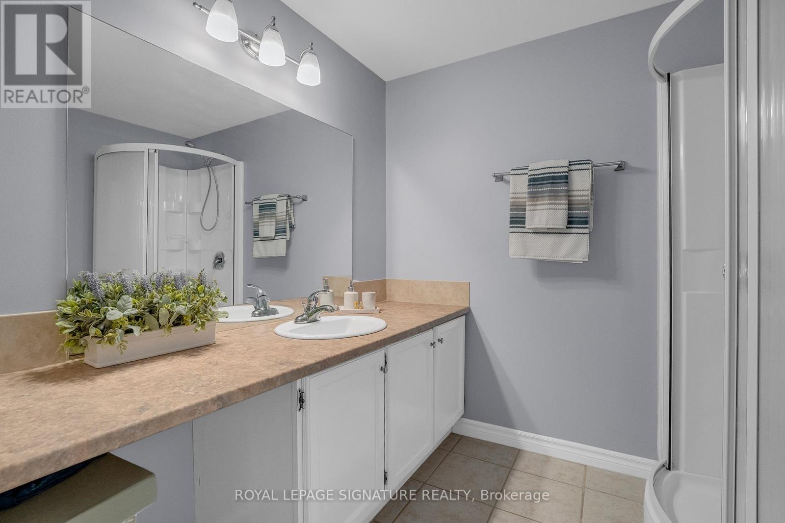 22 Dutch Myrtle Way, Toronto, Ontario  M3B 3K8 - Photo 32 - C12412440