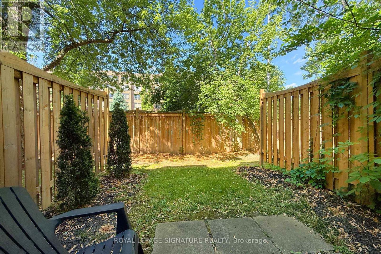 22 Dutch Myrtle Way, Toronto, Ontario  M3B 3K8 - Photo 45 - C12412440