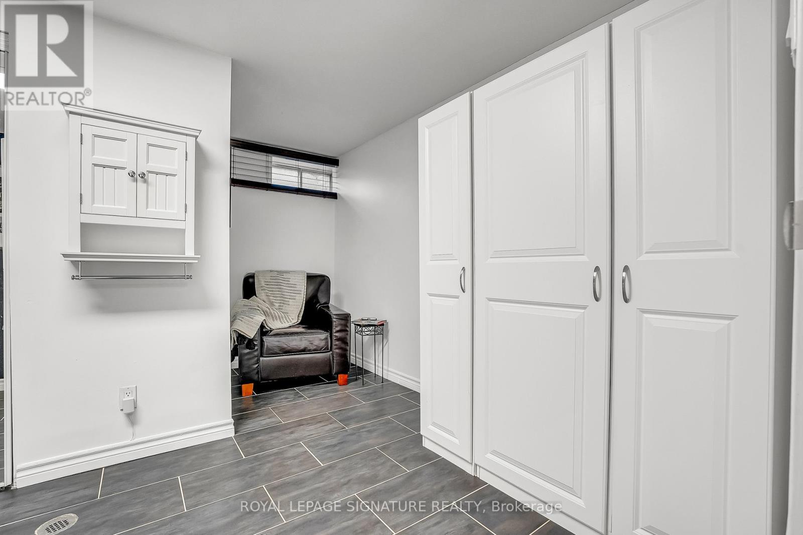 22 Dutch Myrtle Way, Toronto, Ontario  M3B 3K8 - Photo 43 - C12412440