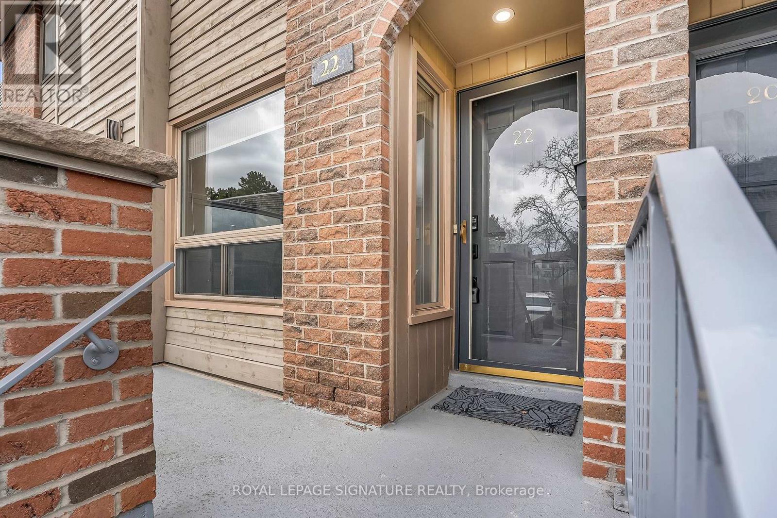 22 Dutch Myrtle Way, Toronto, Ontario  M3B 3K8 - Photo 49 - C12412440