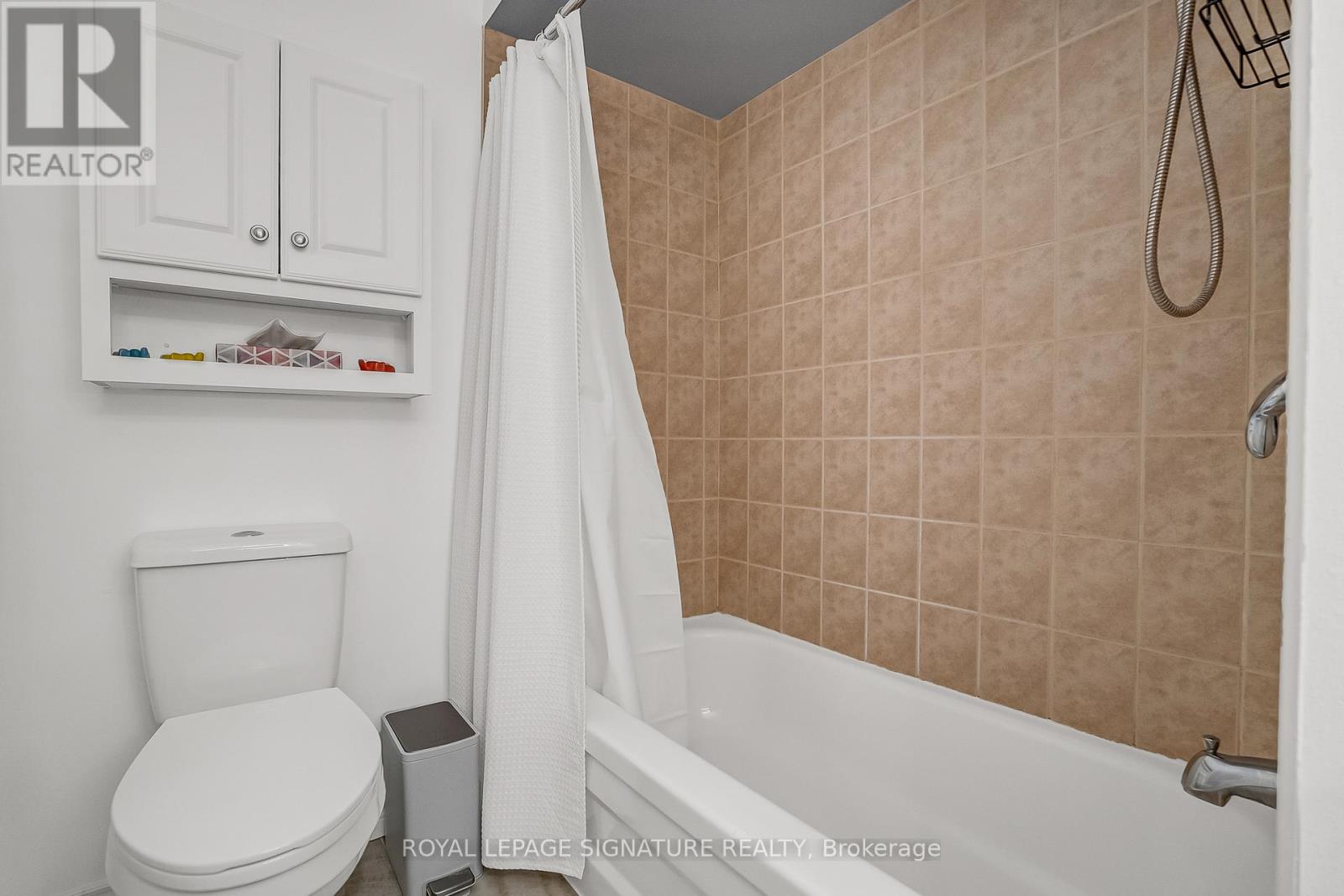 22 Dutch Myrtle Way, Toronto, Ontario  M3B 3K8 - Photo 40 - C12412440