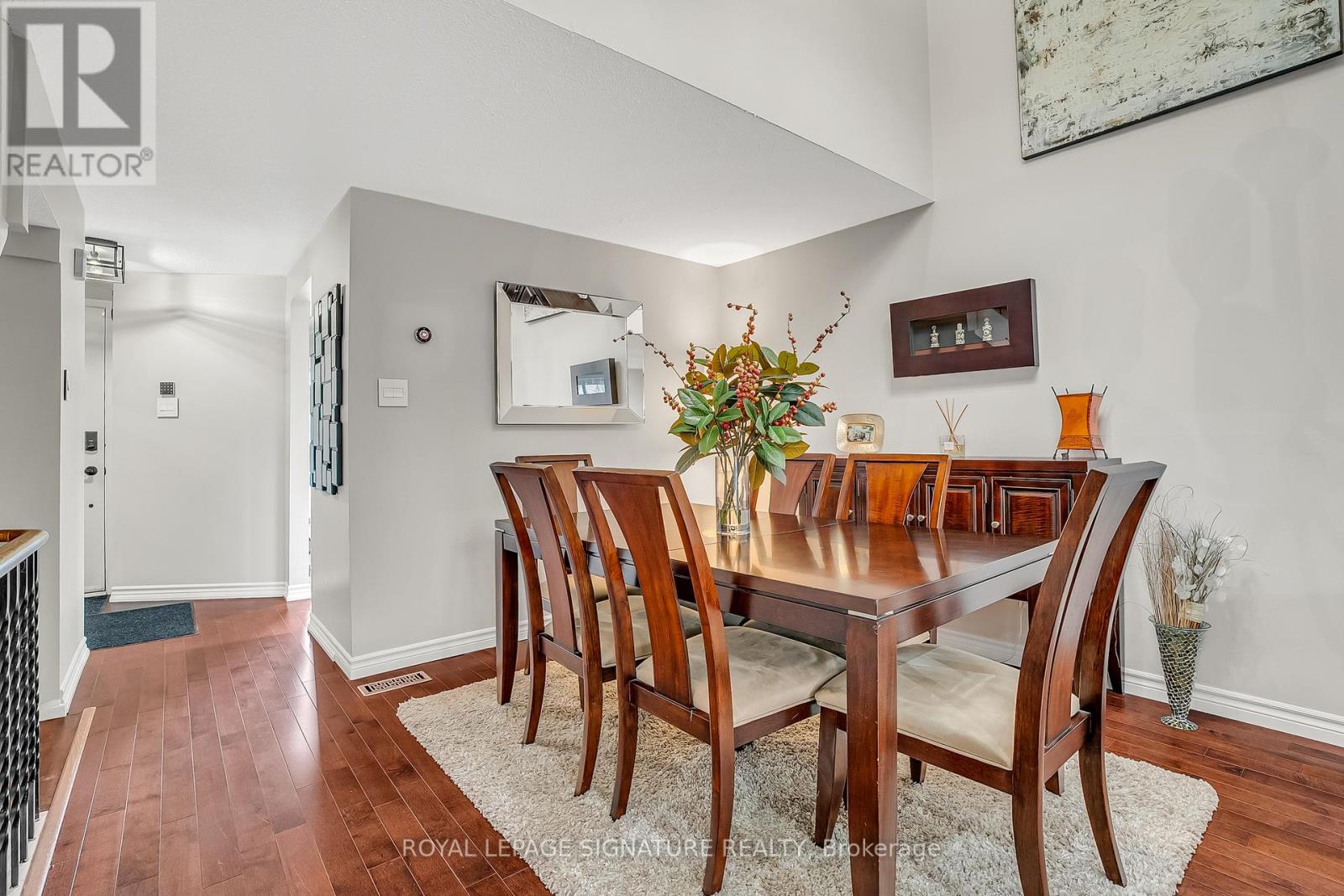 22 Dutch Myrtle Way, Toronto, Ontario  M3B 3K8 - Photo 8 - C12412440