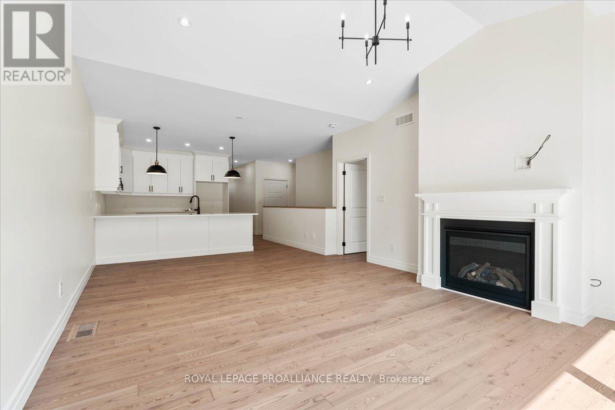 163 Pomeroy Avenue, Tweed, Ontario  K0K 3J0 - Photo 12 - X12412695