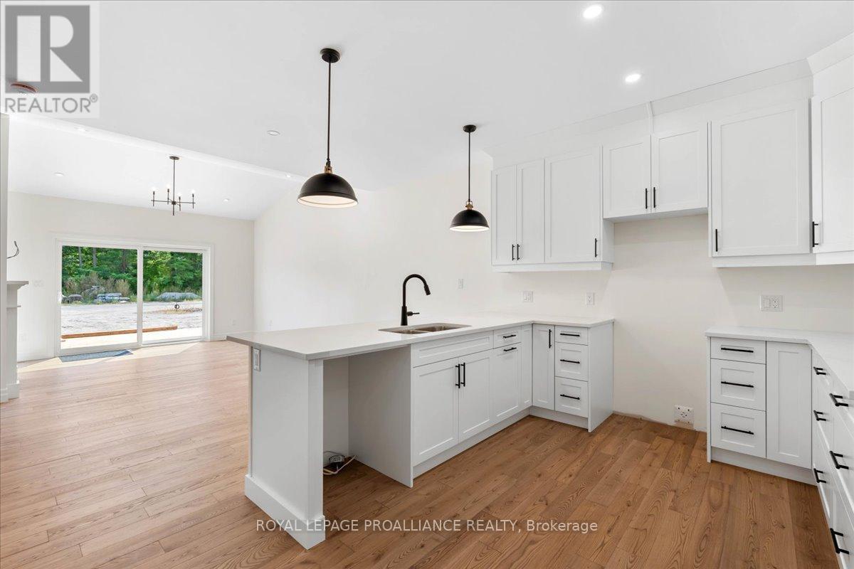 163 Pomeroy Avenue, Tweed, Ontario  K0K 3J0 - Photo 7 - X12412695