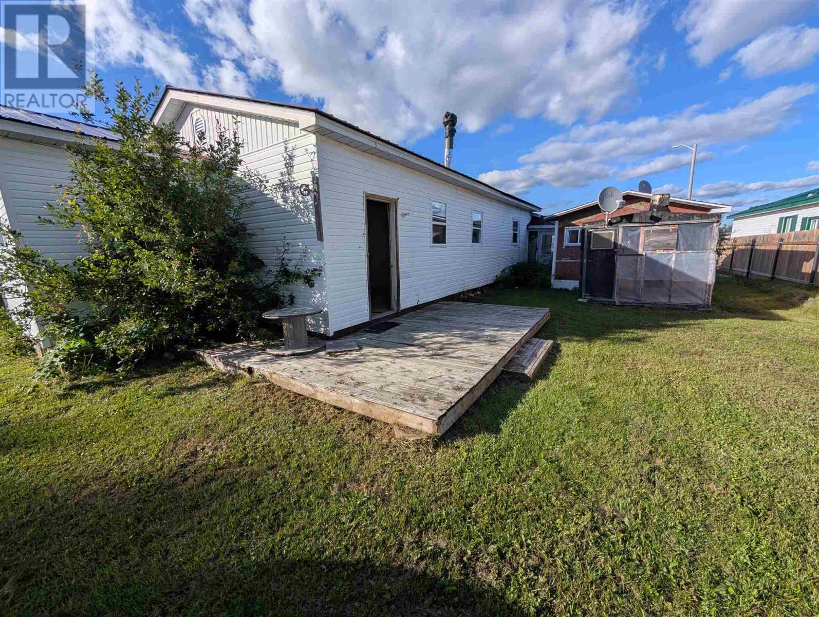 361 Des Saules Ave, Dubreuilville, Ontario  P0S 1B0 - Photo 10 - SM252690