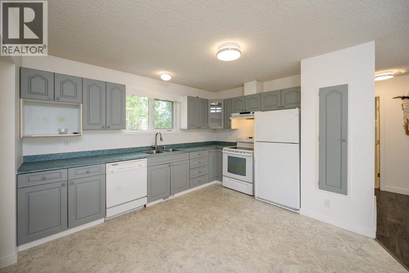 6002 Gauthier Road, Prince George, British Columbia  V2N 5M5 - Photo 5 - R3049525