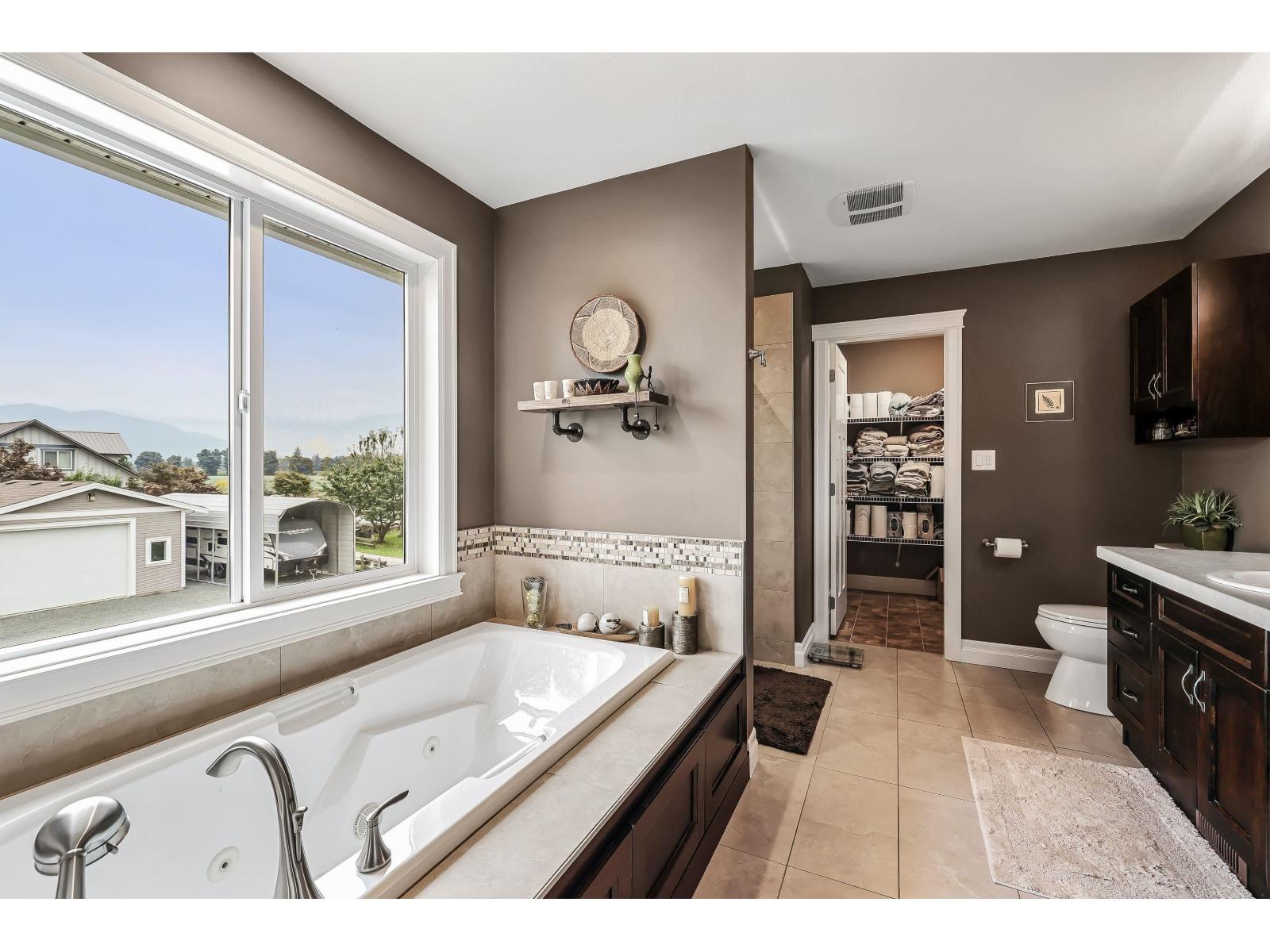 10911 Jesperson Road, Fairfield Island, Chilliwack, British Columbia  V2P 6H5 - Photo 15 - R3047798
