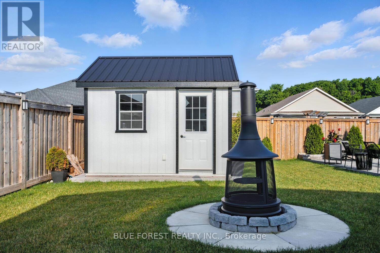 28 Weir Crescent, St. Thomas, Ontario  N5R 0L7 - Photo 40 - X12412664