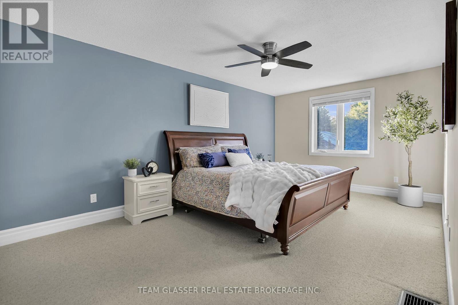 33 Hillcrest Court, Middlesex Centre, Ontario  N0L 1E0 - Photo 26 - X12412665
