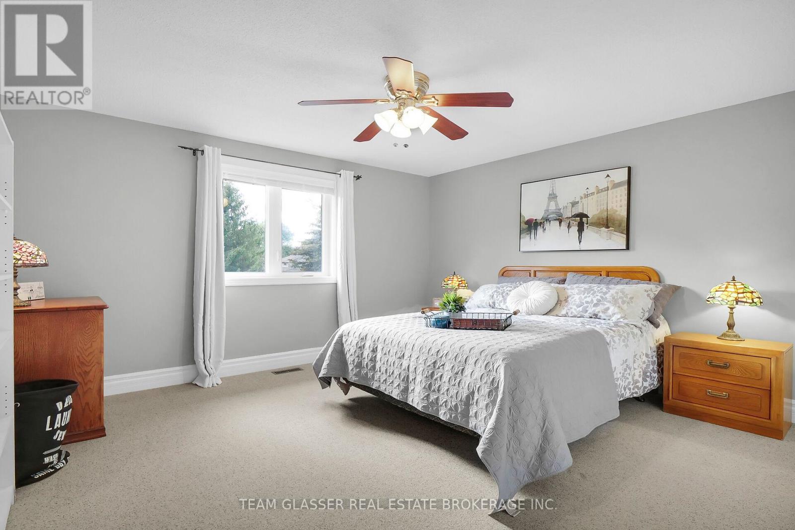 33 Hillcrest Court, Middlesex Centre, Ontario  N0L 1E0 - Photo 33 - X12412665
