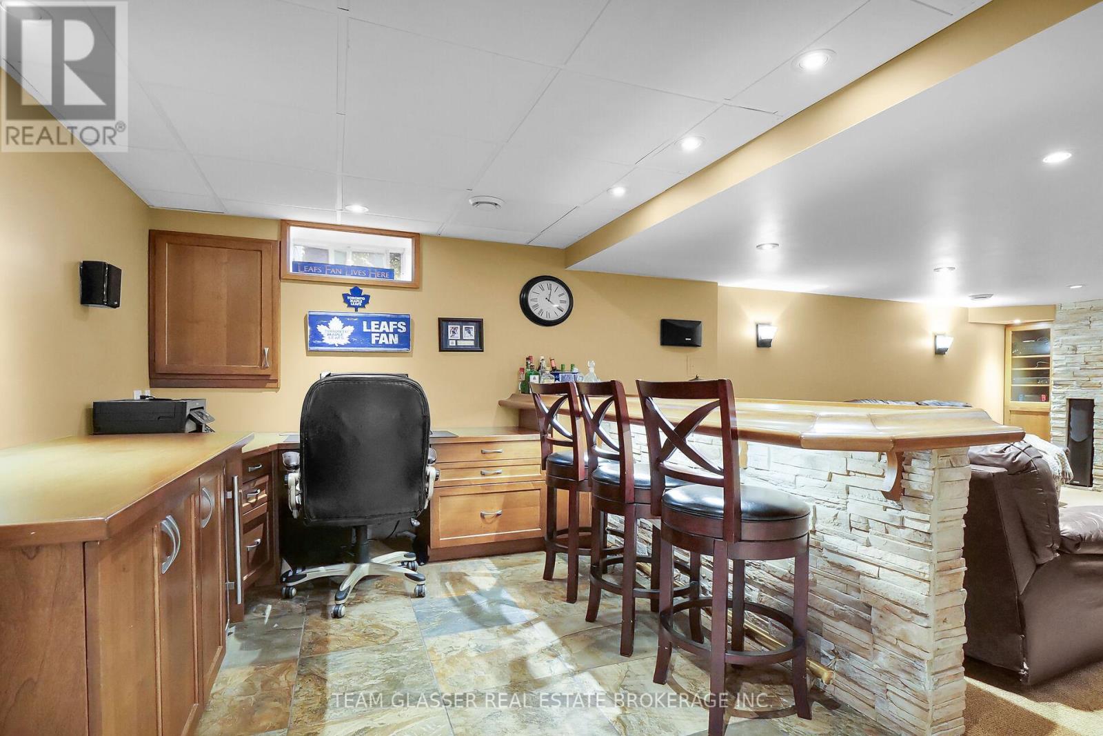 33 Hillcrest Court, Middlesex Centre, Ontario  N0L 1E0 - Photo 39 - X12412665