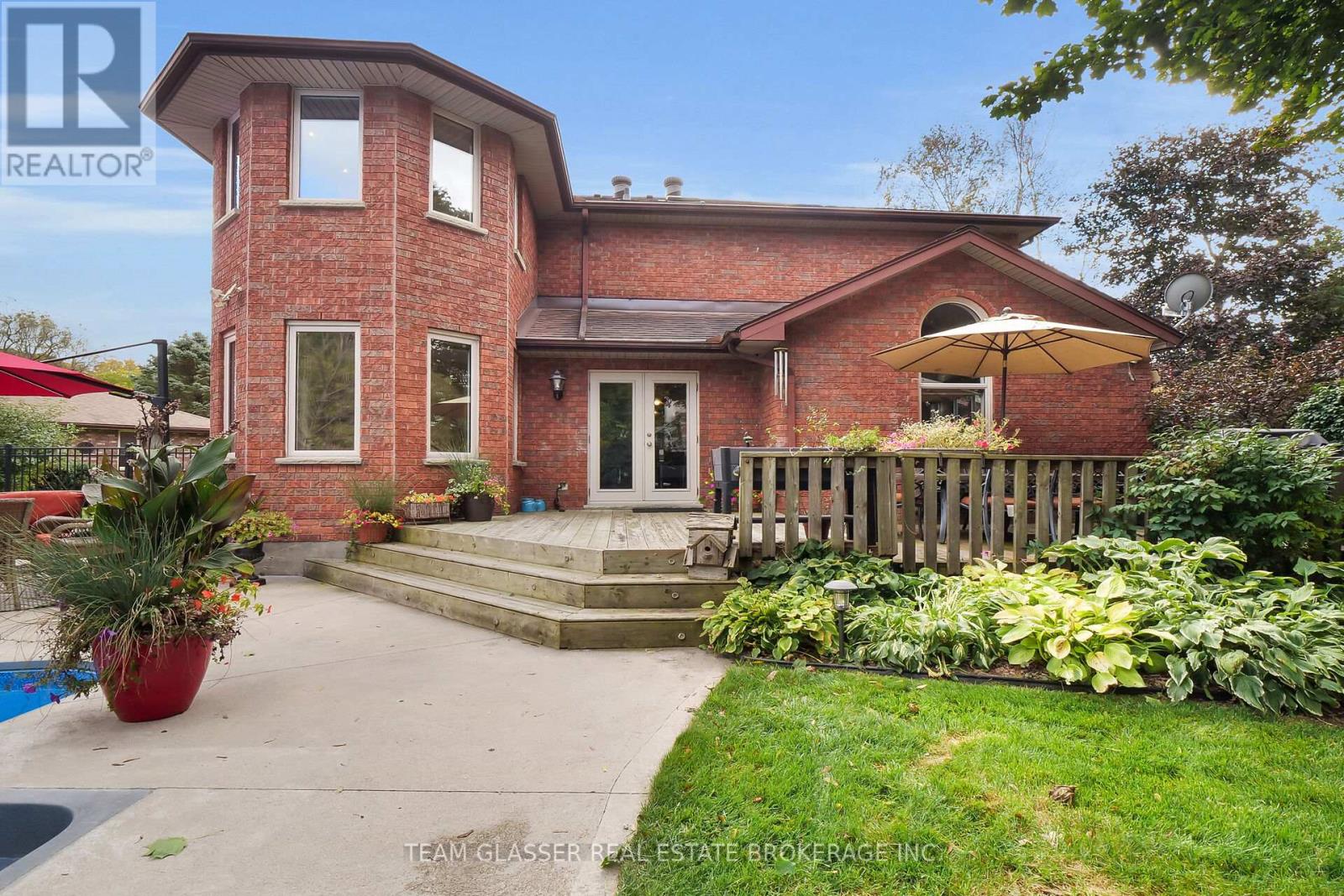 33 Hillcrest Court, Middlesex Centre, Ontario  N0L 1E0 - Photo 8 - X12412665