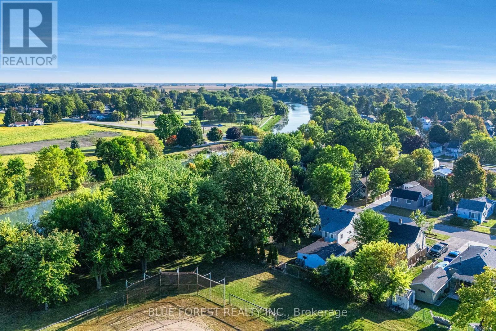 121 First Street, Chatham-Kent, Ontario  N8A 3R1 - Photo 39 - X12412703