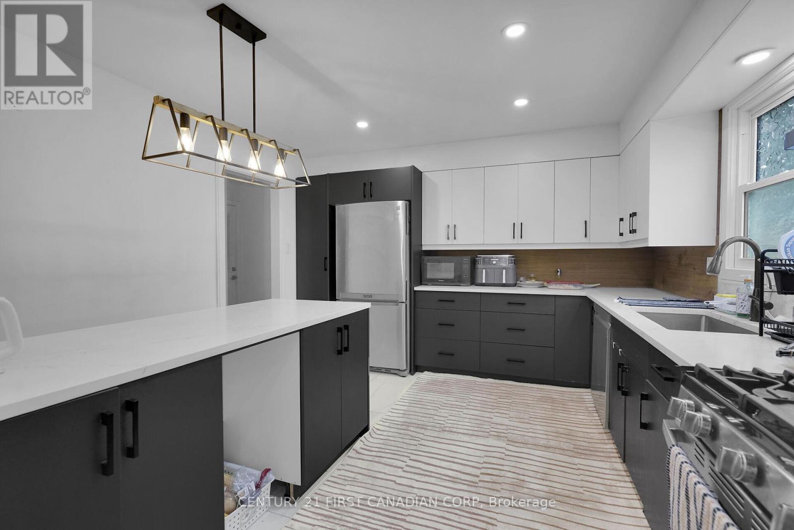 1027 Flintlock Court N, London North (North P), Ontario  N6H 4M3 - Photo 11 - X12412738