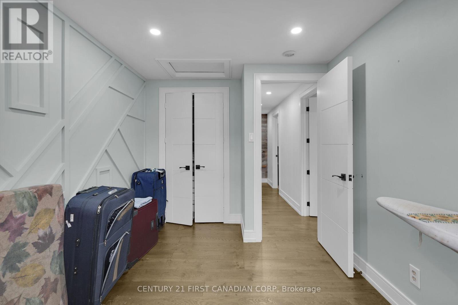 1027 Flintlock Court N, London North (North P), Ontario  N6H 4M3 - Photo 38 - X12412738