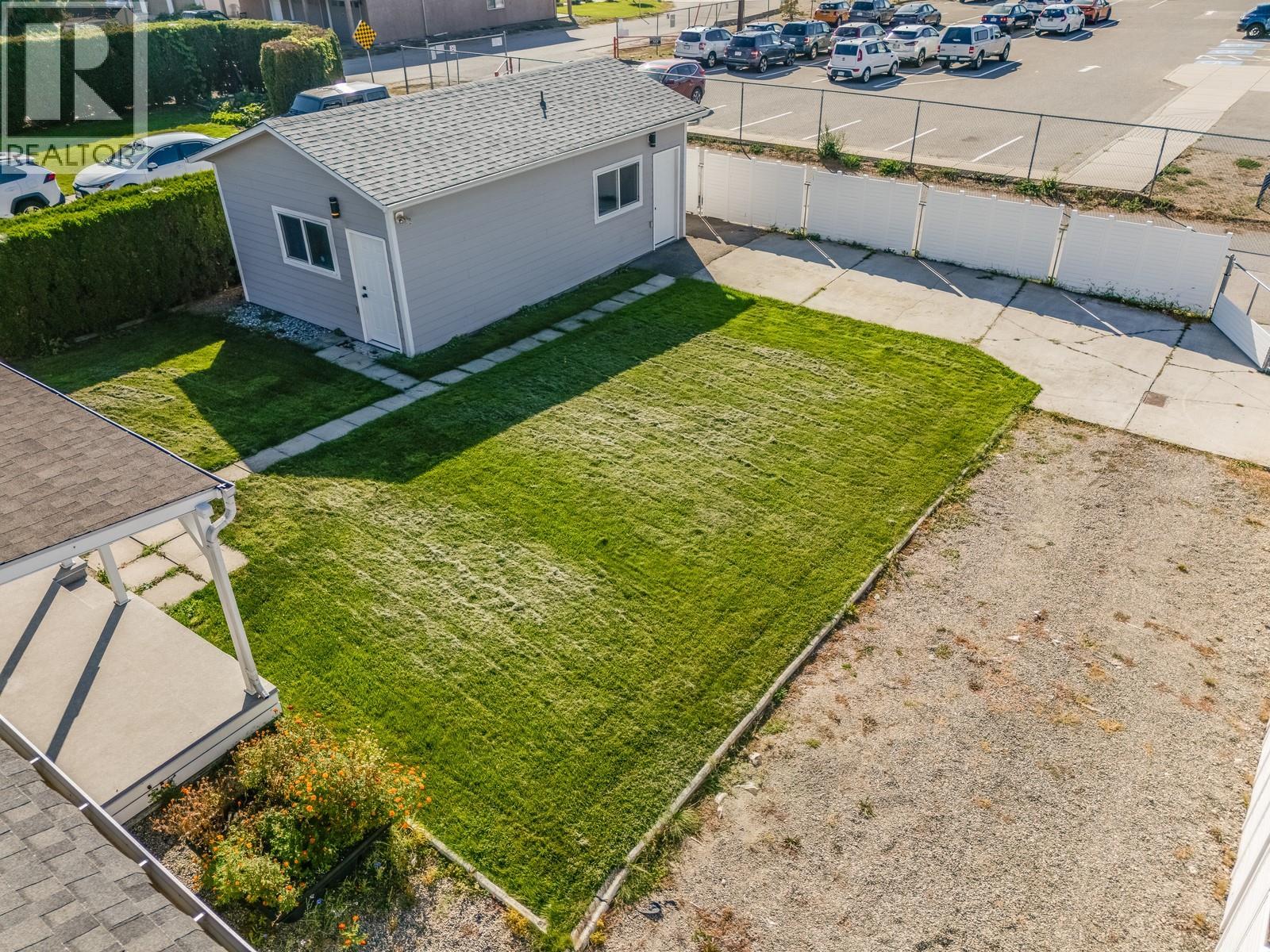 796 Hollywood Road N, Kelowna, British Columbia  V1X 5Y7 - Photo 55 - 10360271