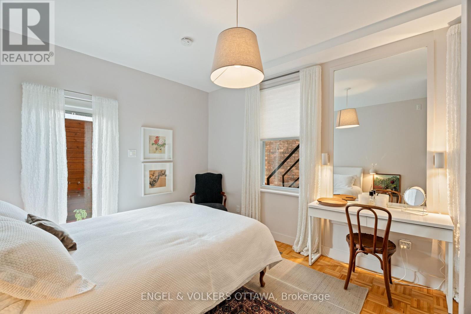 378-380 Booth Street, Ottawa, Ontario  K1R 7K6 - Photo 23 - X12412705