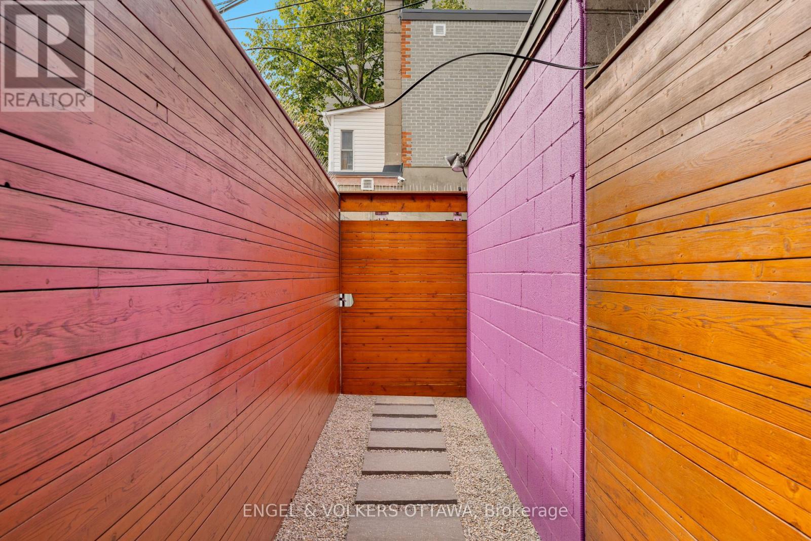 378-380 Booth Street, Ottawa, Ontario  K1R 7K6 - Photo 47 - X12412705