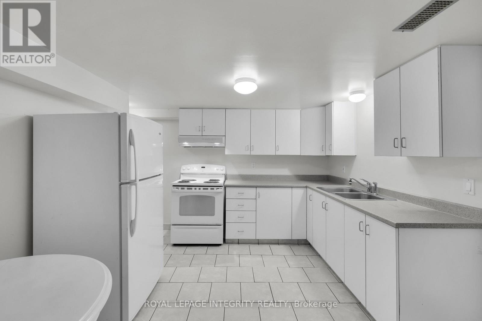 1979 Jasper Avenue, Ottawa, Ontario  K1V 0X9 - Photo 26 - X12412718