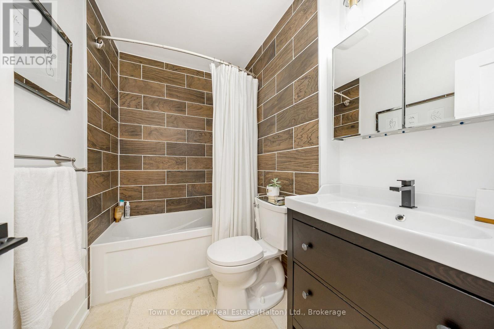 86 - 371 Bronte Street S, Milton, Ontario  L9T 3K5 - Photo 21 - W12412682