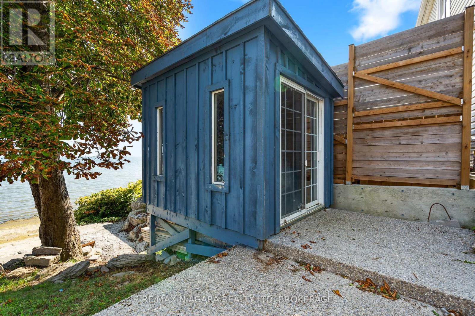 105 Lighthouse Drive, Haldimand (Dunnville), Ontario  N1A 2W6 - Photo 25 - X12412676