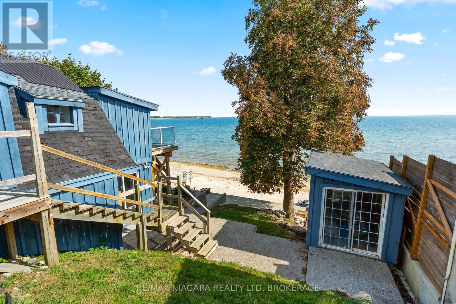 105 Lighthouse Drive, Haldimand (Dunnville), Ontario  N1A 2W6 - Photo 5 - X12412676