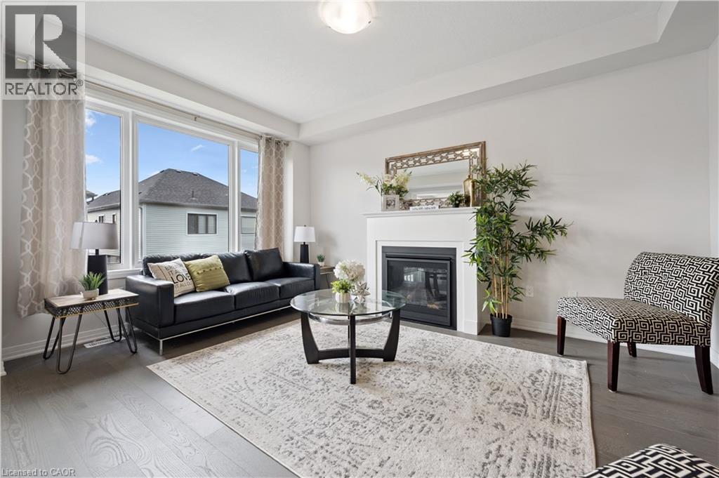 445 Robert Woolner Street, Ayr, Ontario  N0B 1E0 - Photo 9 - 40770684