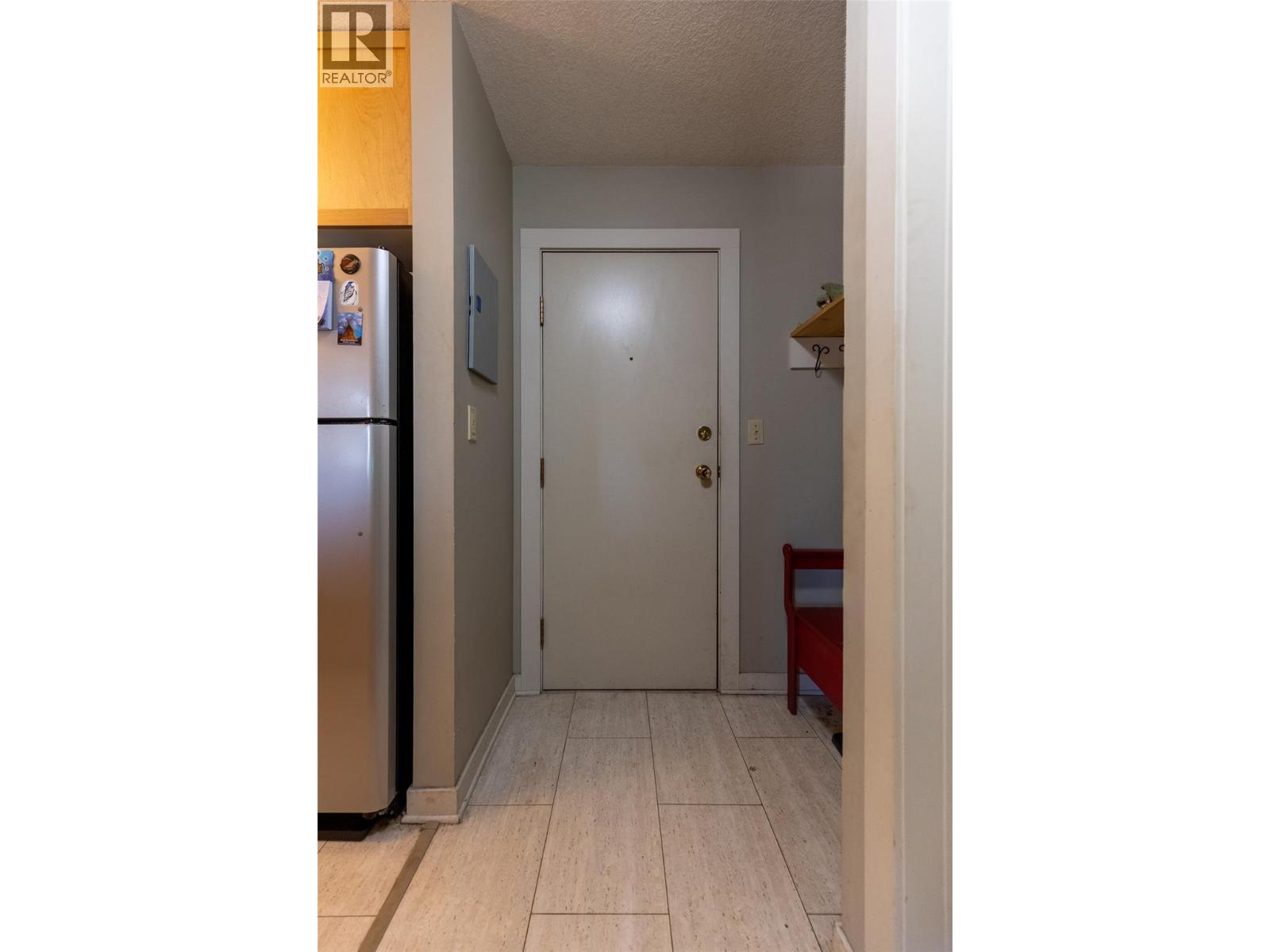65 Cokato Road Unit# 407, Fernie, British Columbia  V0B 1M4 - Photo 4 - 10363410