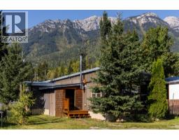 1333 DICKEN Road Unit# C17, fernie, British Columbia
